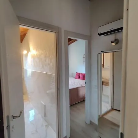 Apartman Puegnago Loft Living Raffa