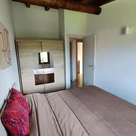 Puegnago Loft Living Apartman Raffa